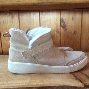 Ryka Valee Sport Tan Casual Suede Faux Shearling Ankle Sherpa Bootie Size 8.5
